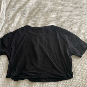 LULULEMON CROPPED SHORT SLEEVE